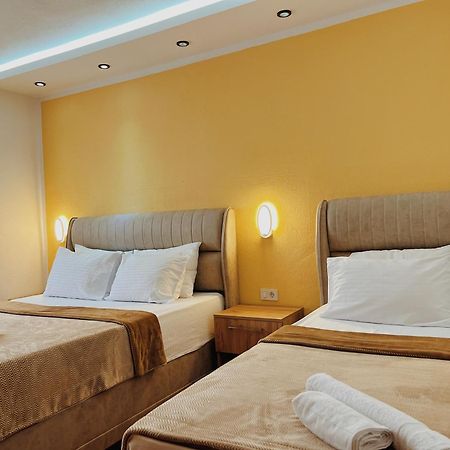 Apartments Fat E Jet - Pool & Breakfast Ülgün Dış mekan fotoğraf