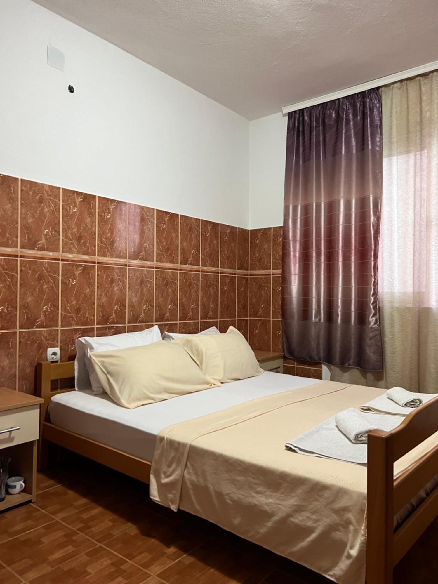 Apartments Fat E Jet - Pool & Breakfast Ülgün Dış mekan fotoğraf
