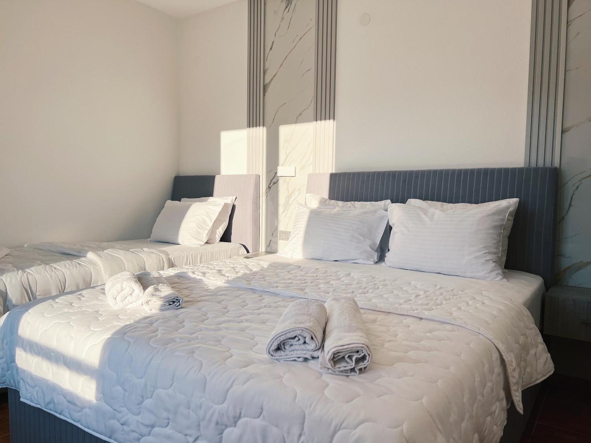 Apartments Fat E Jet - Pool & Breakfast Ülgün Dış mekan fotoğraf