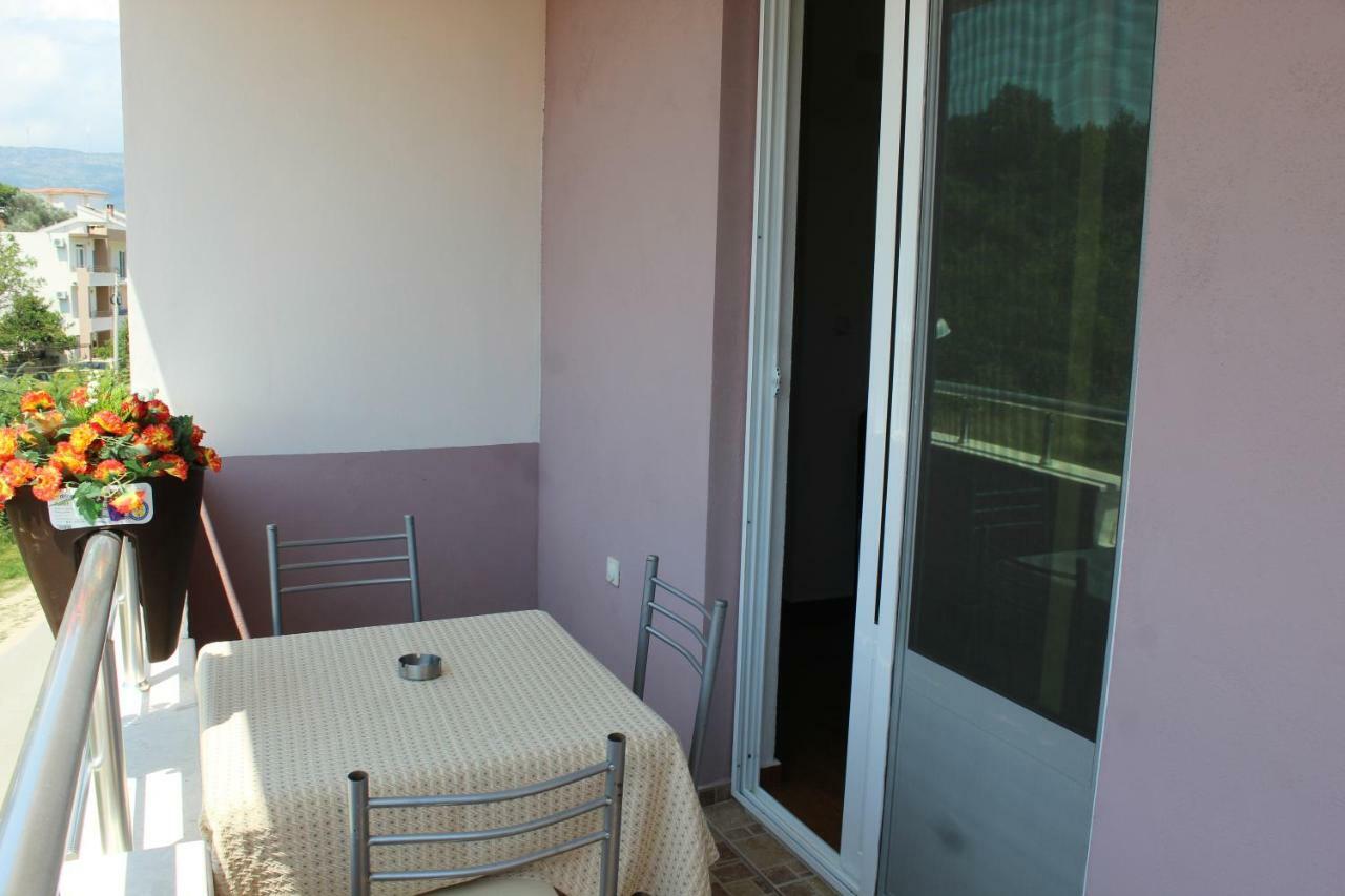 Apartments Fat E Jet - Pool & Breakfast Ülgün Dış mekan fotoğraf